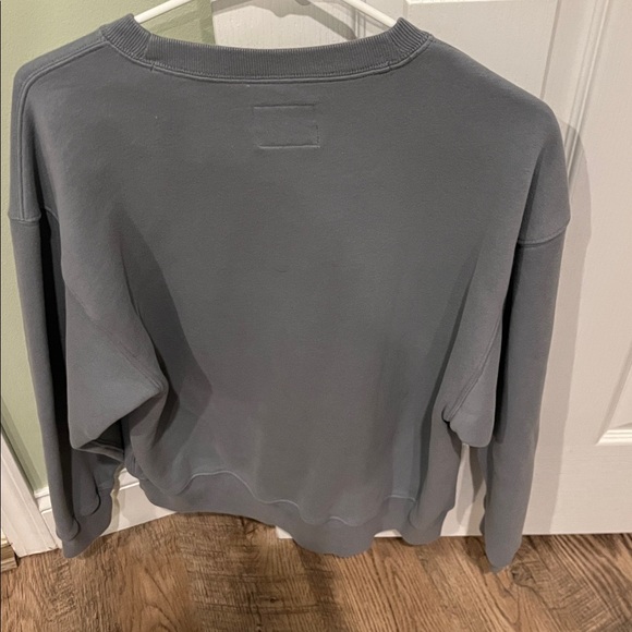 Abercrombie Gray Lake Tahoe Sweatshirt - Picture 2 of 4